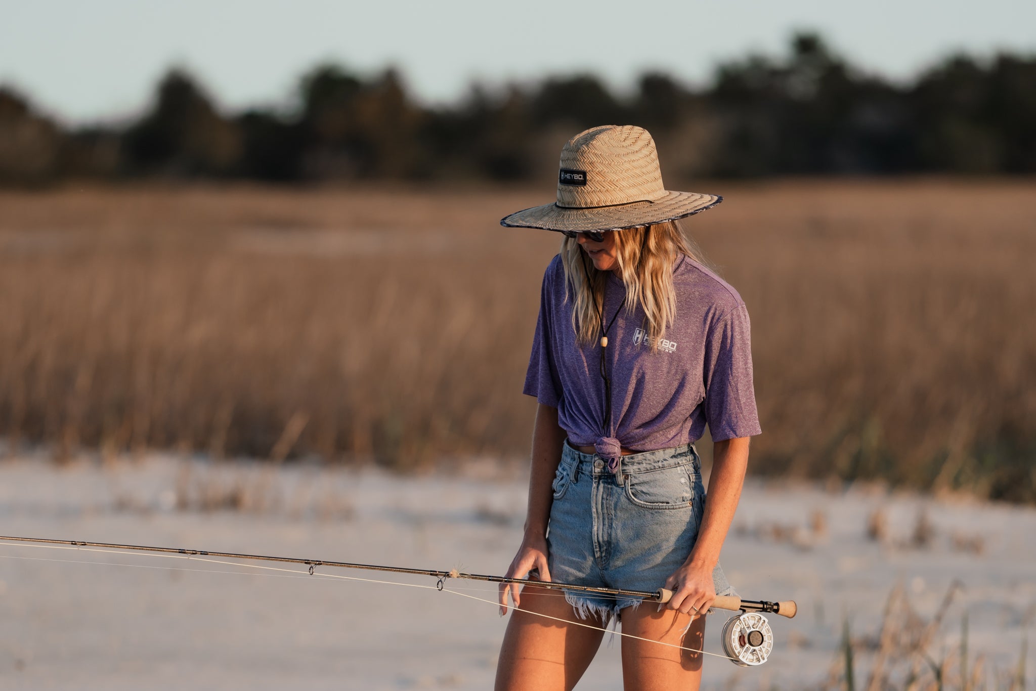 Straw Hat: Black Lures